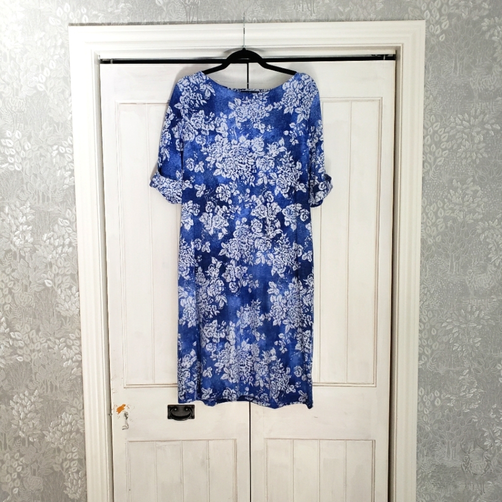 Karen Scott Midi dress
